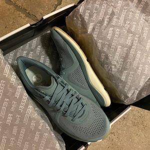 Lululemon chargefeel workout shoes
